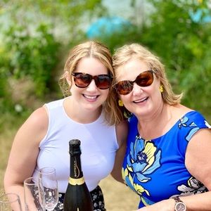 Meet your Posher, Julia